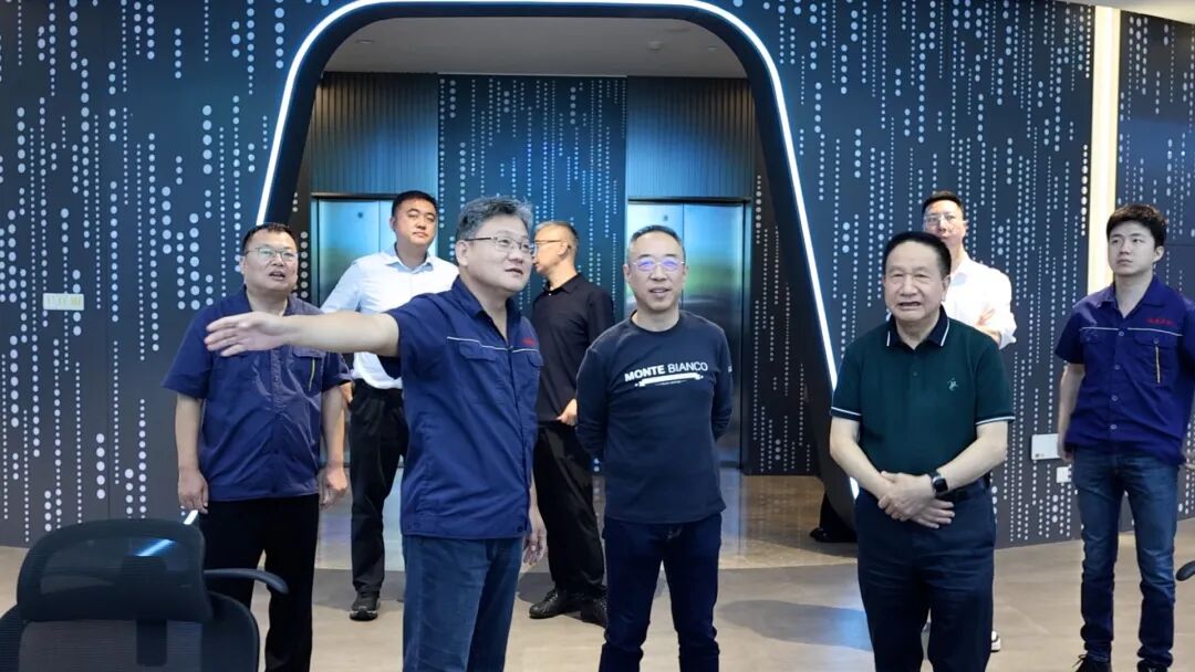 1760578054282.jpg 微信图片_2025-10-16_092601_440.jpg