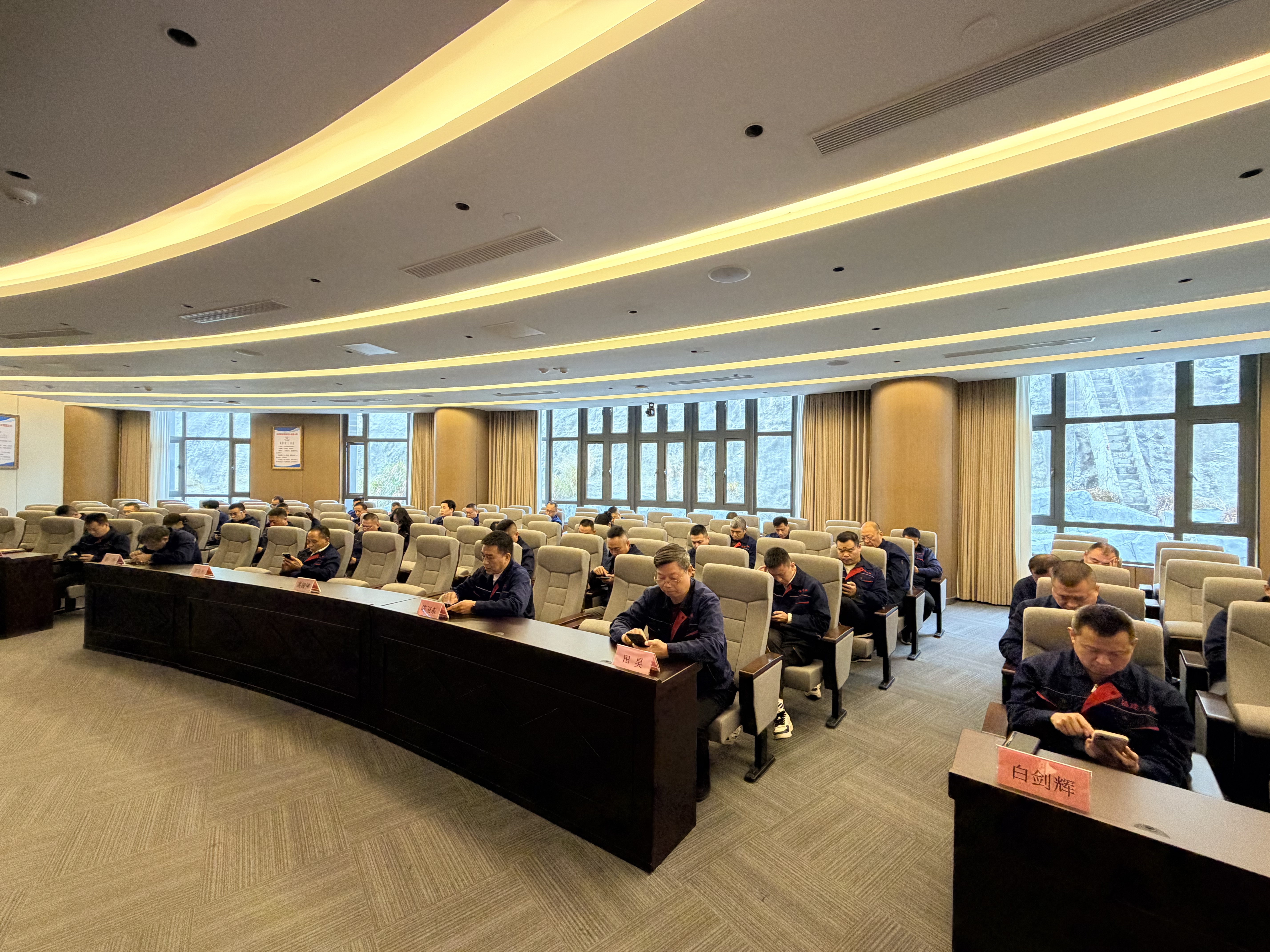 2013509701291335680.jpg 微信图片_20260120093523_5274_374.jpg